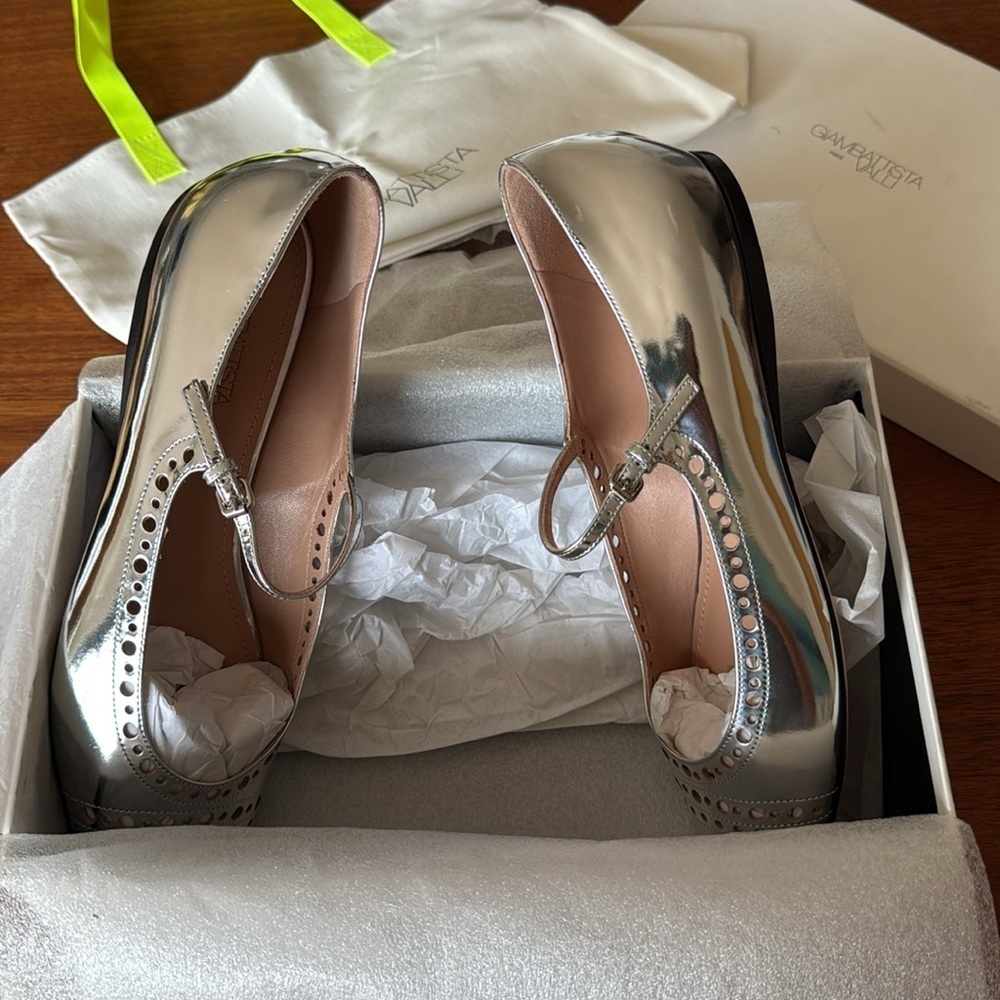 new Giambattista Valli Metallic Mary Jane Ballet Flats in Silver, size 9 - Picture 4 of 9